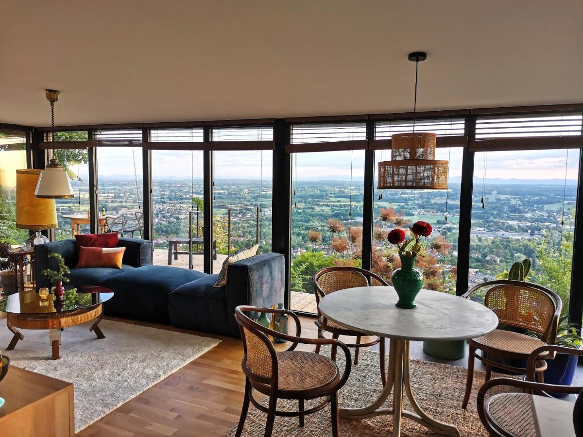 Lodge Lodge-belvedere Sur Les Hauteurs De Vichy
