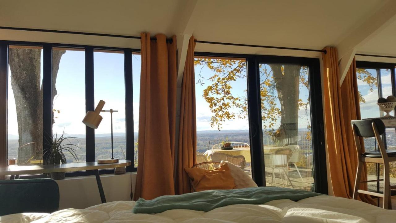 Lodge-belvedere Sur Les Hauteurs De Lodge *