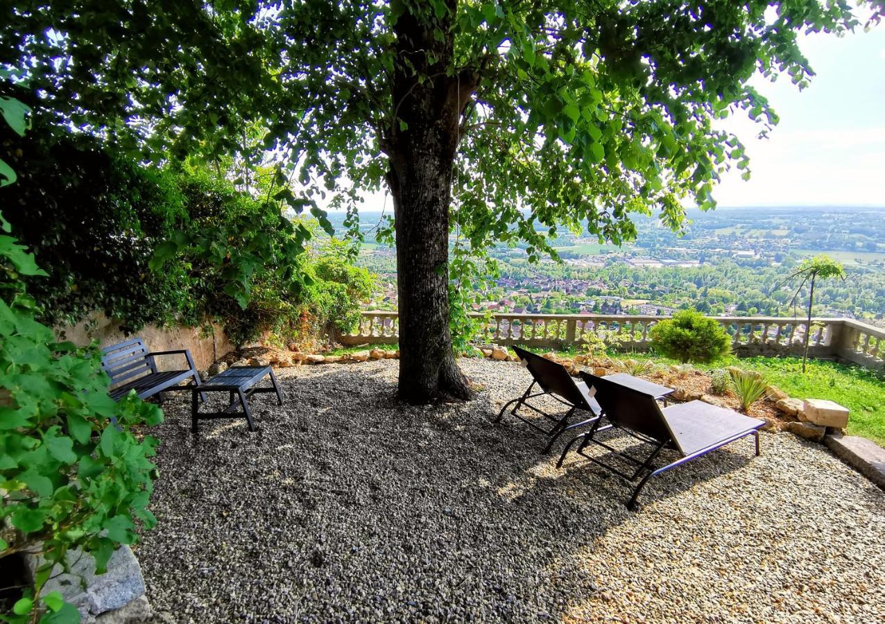 Lodge-belvedere Sur Les Hauteurs De Lodge *