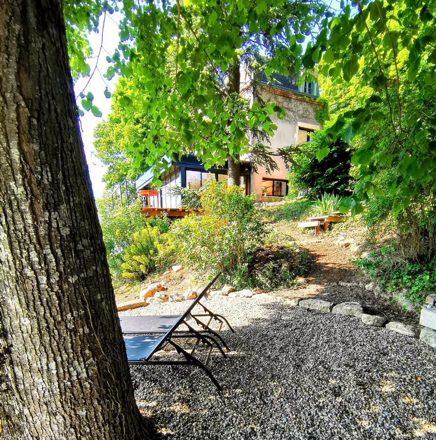 Lodge Lodge-belvedere Sur Les Hauteurs De